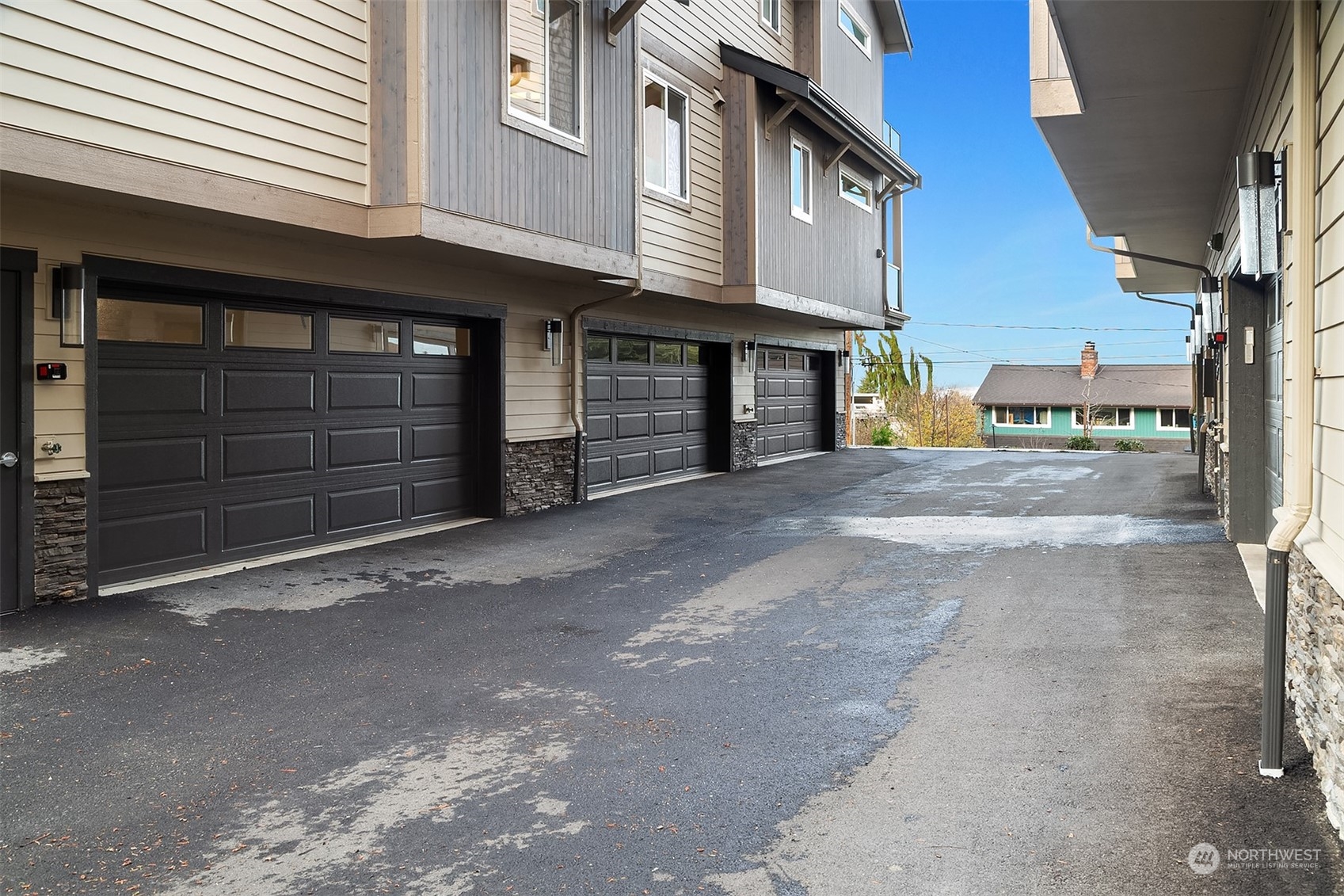 546 Paradise Lane, Unit A202 Edmonds, WA 98020 - Photo 27 of 30 a view of a car garage