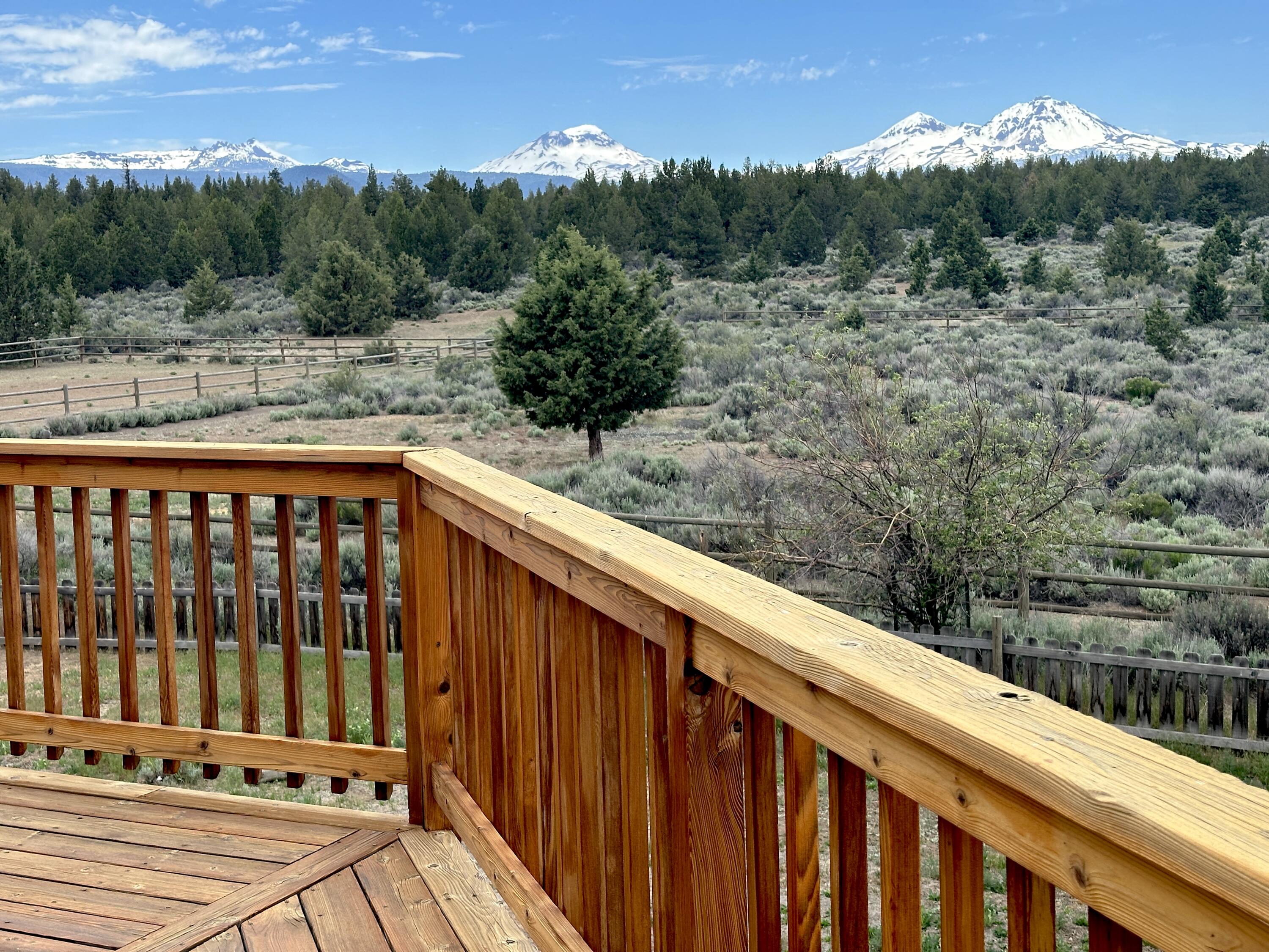 66465 Jericho Road Bend, OR 97703 - Photo 14 of 59 15
