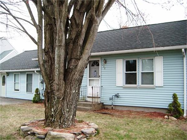 208 Whalom Road Lunenburg, MA 01462 - Photo 1 of 10