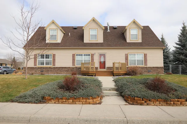 $485,000 | 1701 Sagebrush Drive, Sheridan, WY 82801