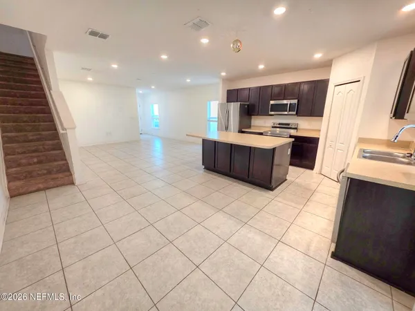 $1,850 | 734 Bent Baum Road, Jacksonville, FL 32205