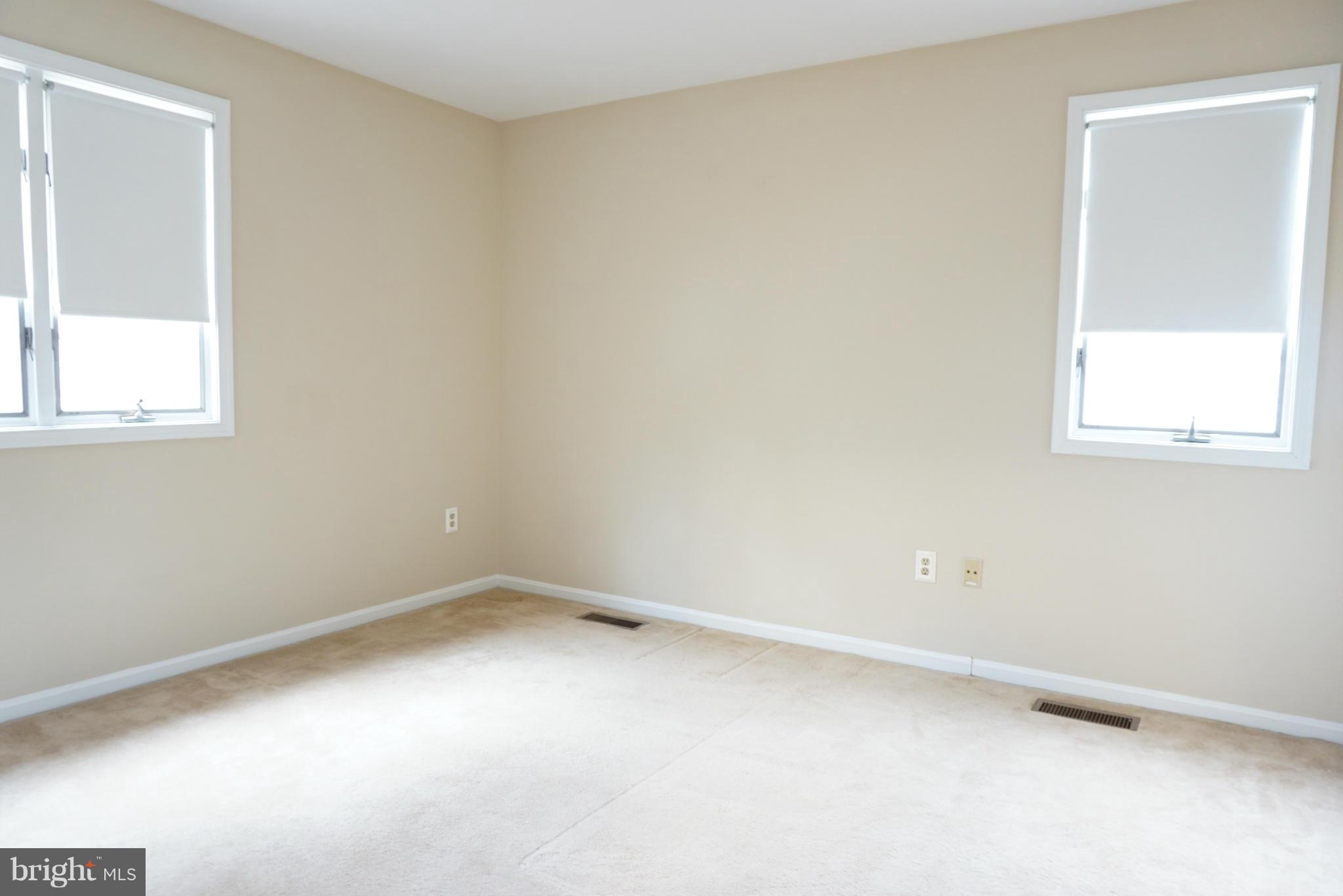 14405 Colonels Choice Road Upper Marlboro, MD 20772 - Photo 11 of 18 an empty room with a window
