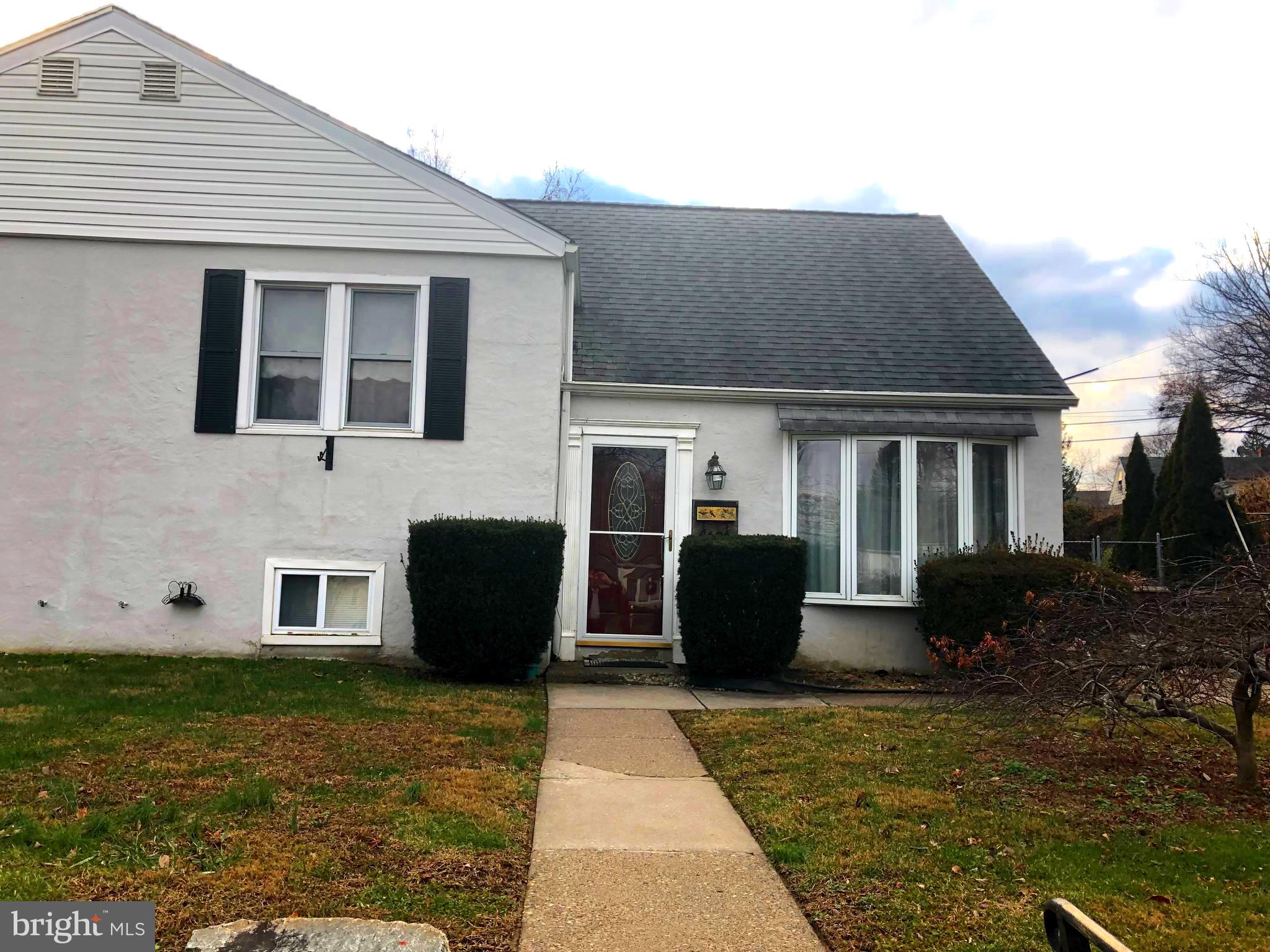 8606 Old Line Road Philadelphia, PA 19128 - Photo 1 of 14 Exterior Front