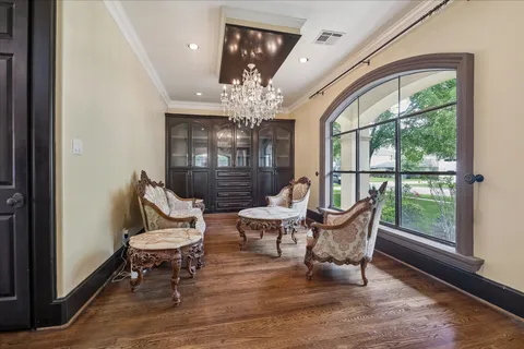 $1,699,000 | 4601 Birch Street, Bellaire, TX 77401