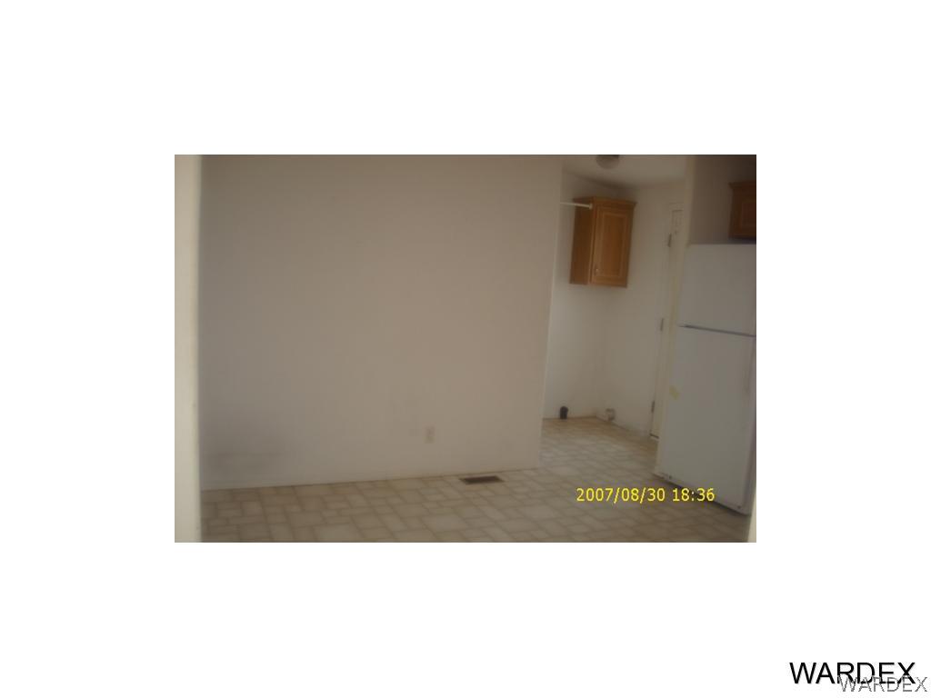 3452 McNeal Road Golden Valley, AZ 86413 - Photo 5 of 16 Inside laundry room