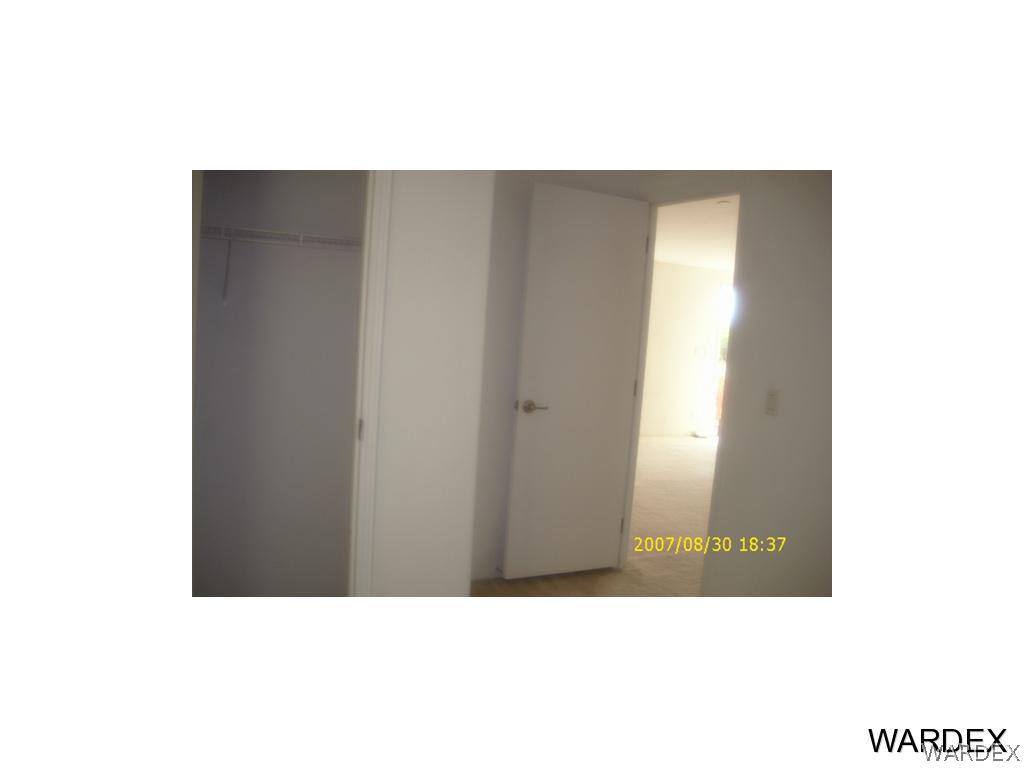 3452 McNeal Road Golden Valley, AZ 86413 - Photo 7 of 16 Guest bedrrom
