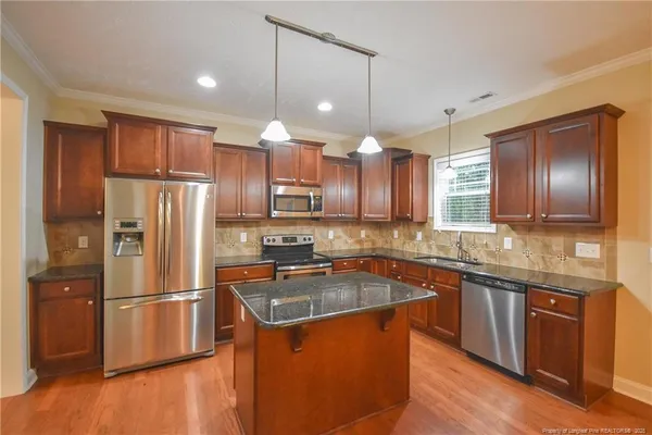 $2,100 | 24 Nassau Lane, Sanford, NC 27332