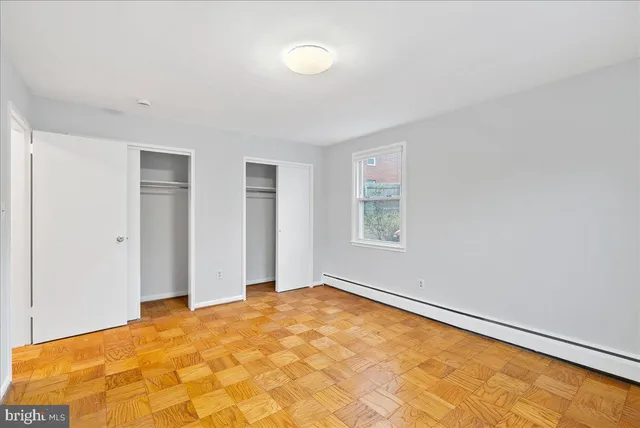 $2,000 | 945 North Barton Street, Unit 204, Arlington, VA 22201