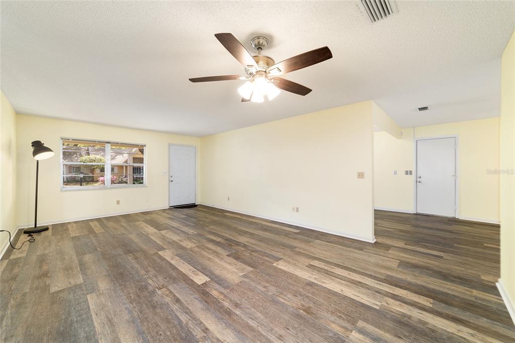 8575 Southwest 90th Lane, Unit B Ocala, FL 34481 - Photo 13 of 48