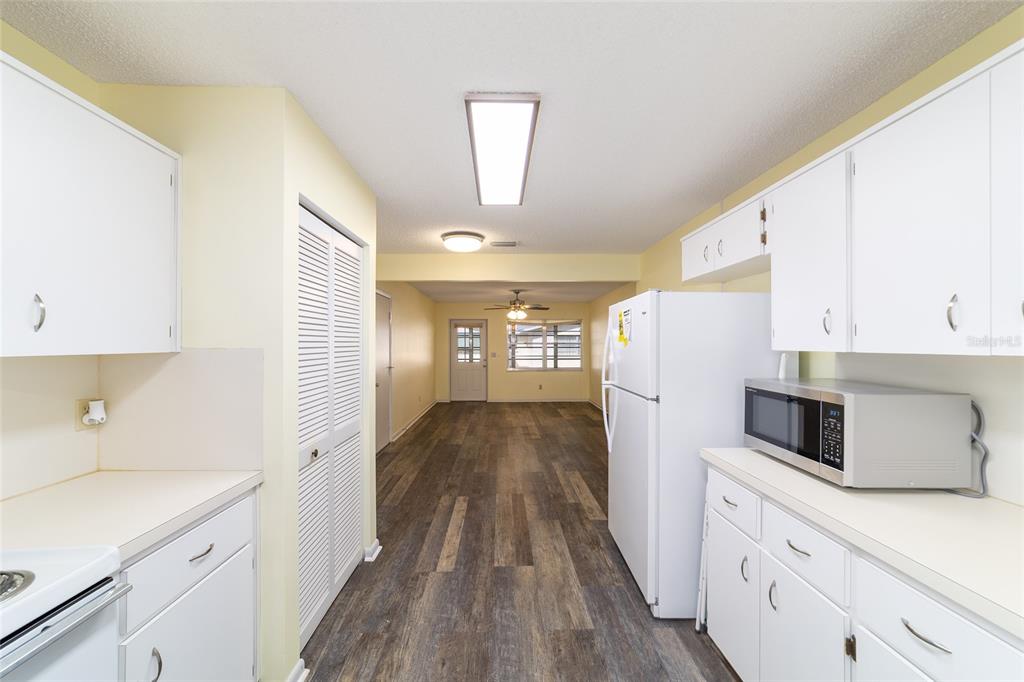 8575 Southwest 90th Lane, Unit B Ocala, FL 34481 - Photo 29 of 48