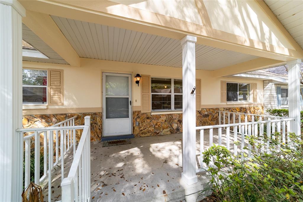 8575 Southwest 90th Lane, Unit B Ocala, FL 34481 - Photo 6 of 48