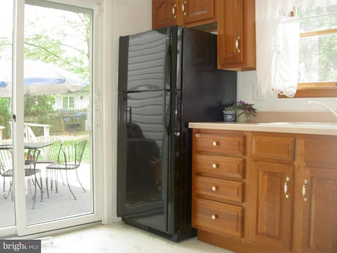 5413 Balistan Road Rosedale, MD 21237 - Photo 2 of 19 Kitchen