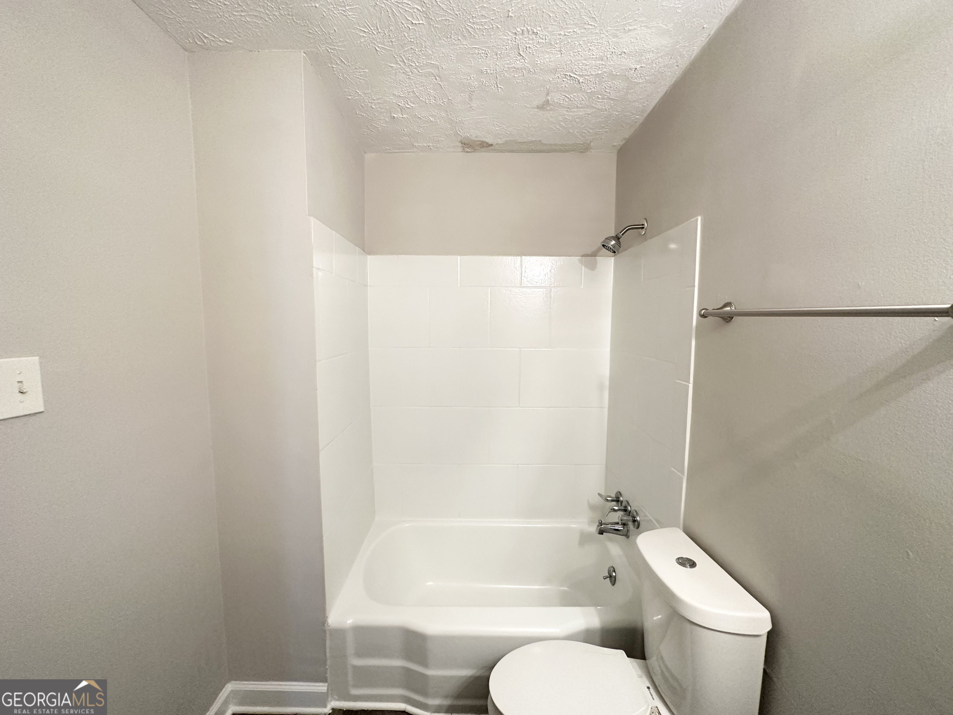 2370 Tiffany Circle Decatur, GA 30035 - Photo 18 of 36