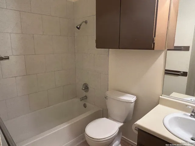 $1,150 | 7229 Coral Springs, San Antonio, TX 78250