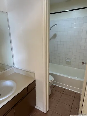 $1,150 | 7229 Coral Springs, San Antonio, TX 78250