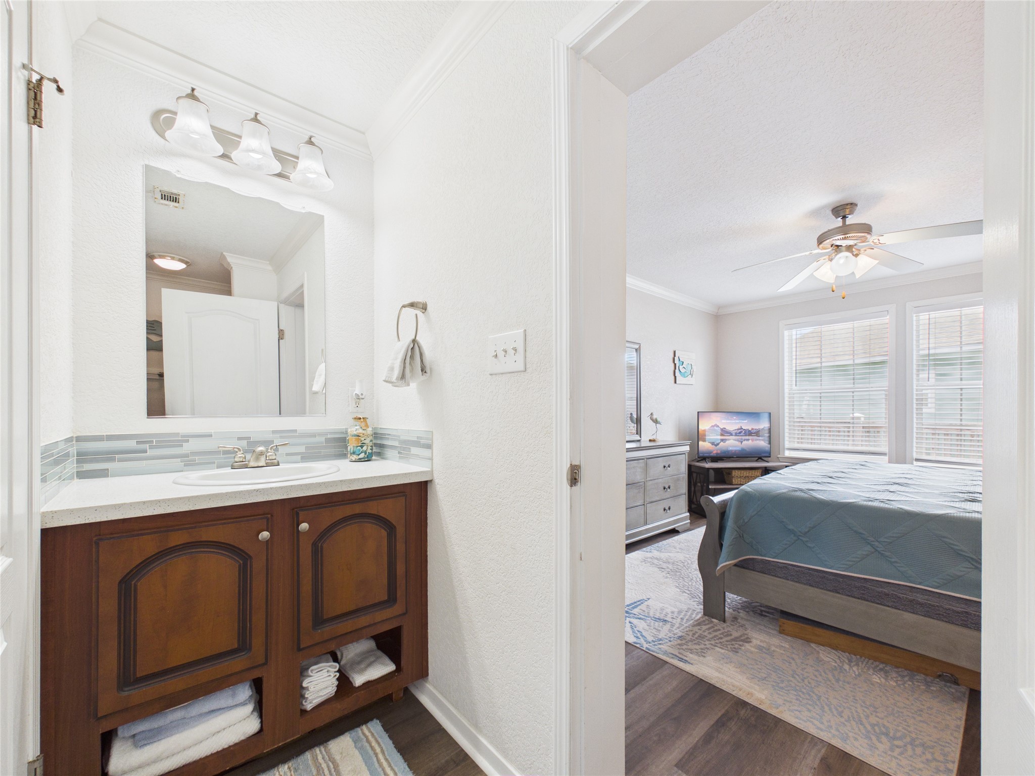 905 Meynig Drive Crystal Beach, TX 77650 - Photo 27 of 50