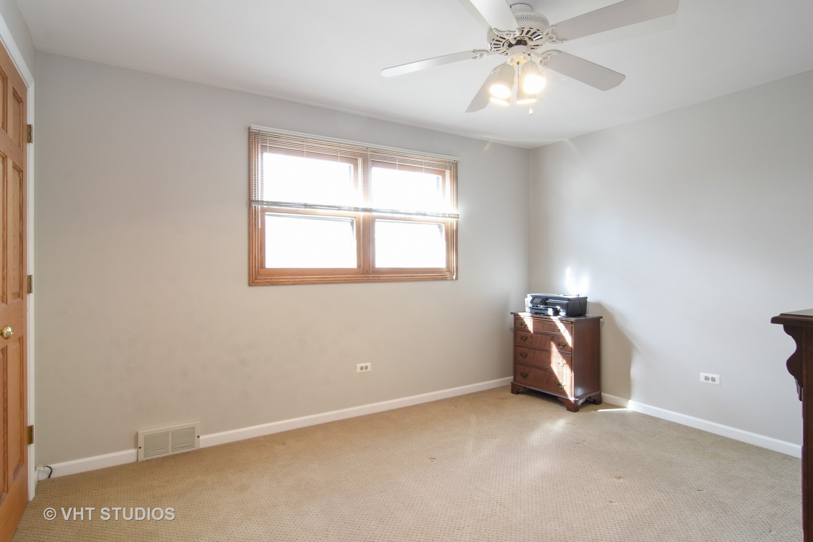 253 Bradwell Road Inverness, IL 60010 - Photo 14 of 25
