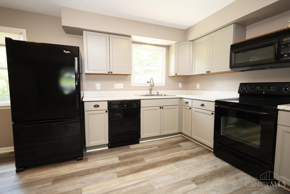 2451 Old Mill Road Maineville, OH 45039 - Photo 10 of 30 Gallery Image 10