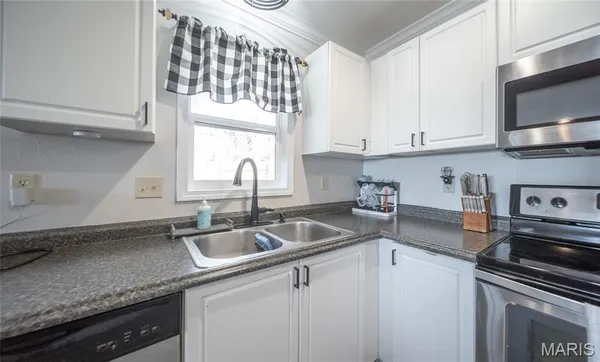 $265,000 | 1877 Osage Drive, Rolla, MO 65401