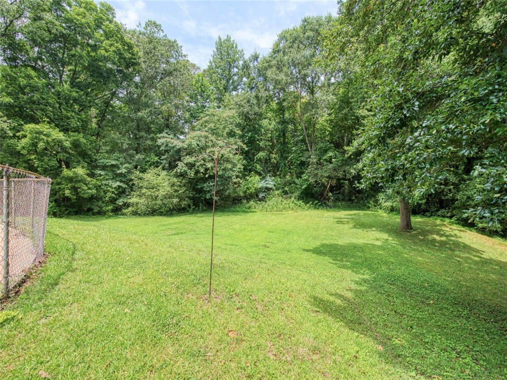 707 North Walnut Street Seneca, SC 29678 - Photo 4 of 50 Gallery Image 4