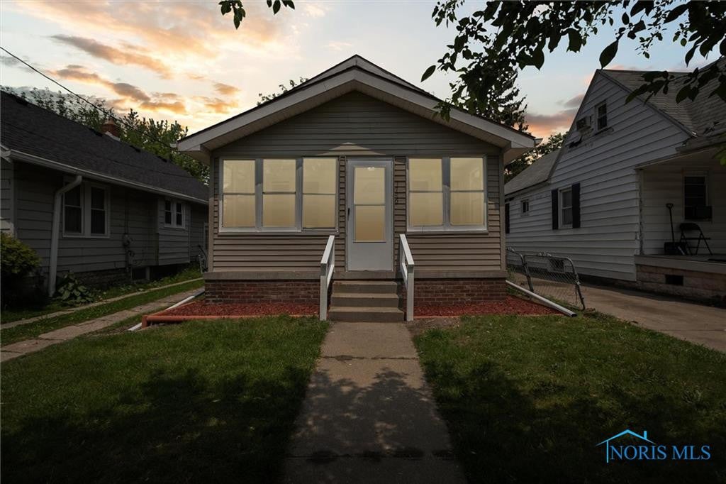 1746 Mansfield Road Toledo, OH 43613 - Photo 2 of 28 Gallery Image 2