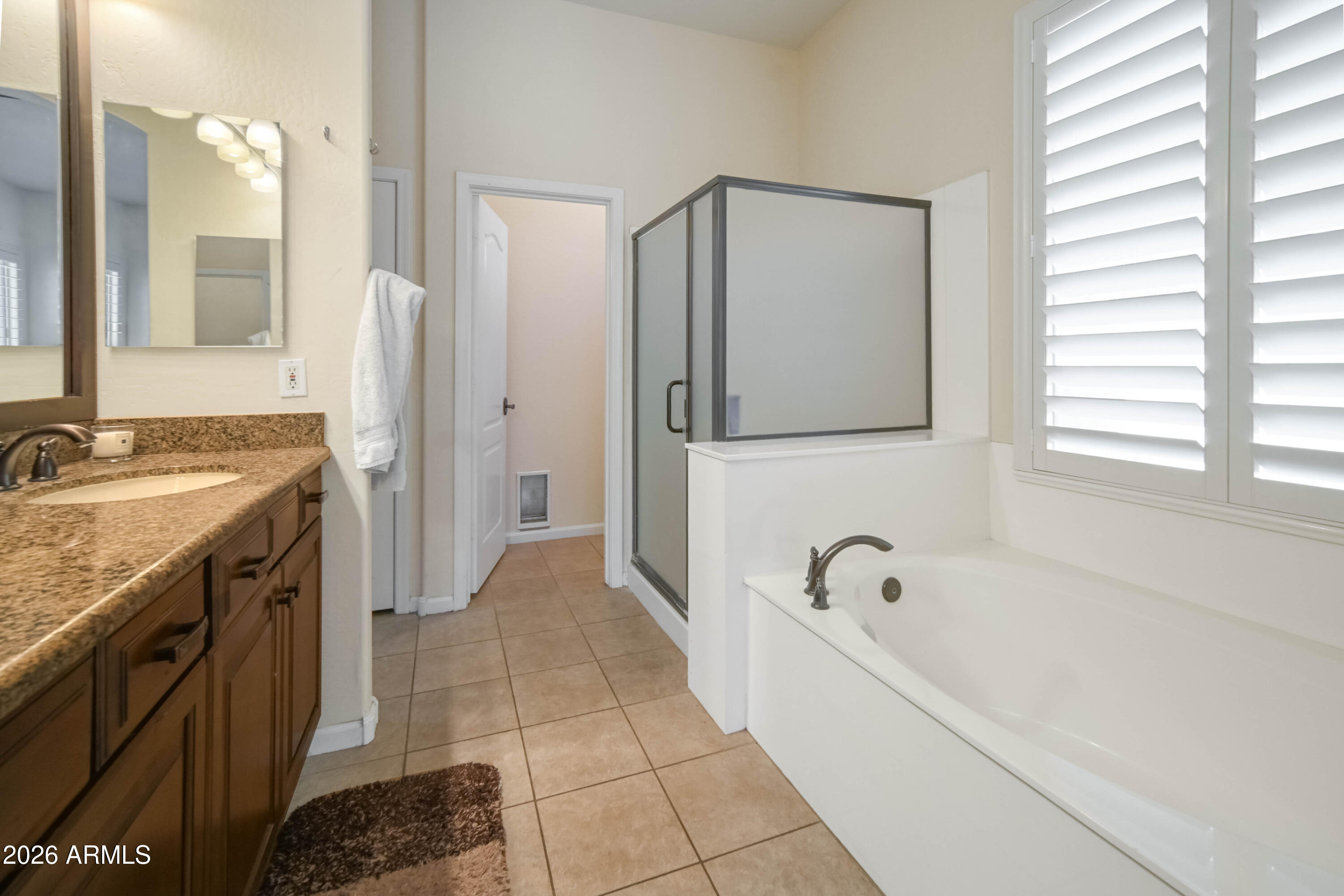 4019 East Del Rio Street Gilbert, AZ 85295 - Photo 14 of 37 19-4019 E Del Rio Street-19