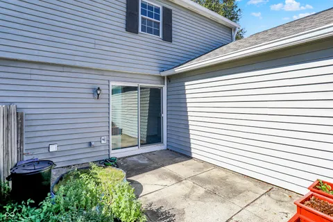 $134,000 | 5914 Deerwood Court, Indianapolis, IN 46254