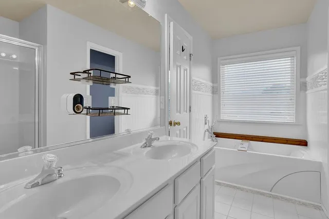 a bathroom with a bathtub