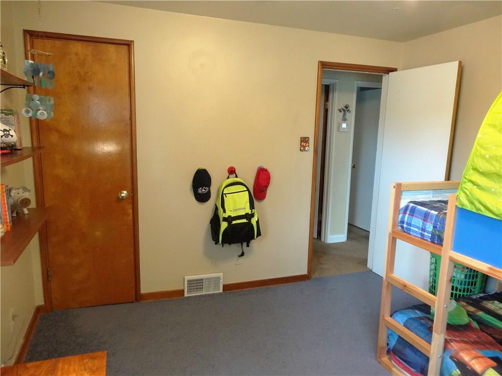 4206 Greenridge Road Pittsburgh, PA 15234 - Photo 10 of 25 Second Bedroom