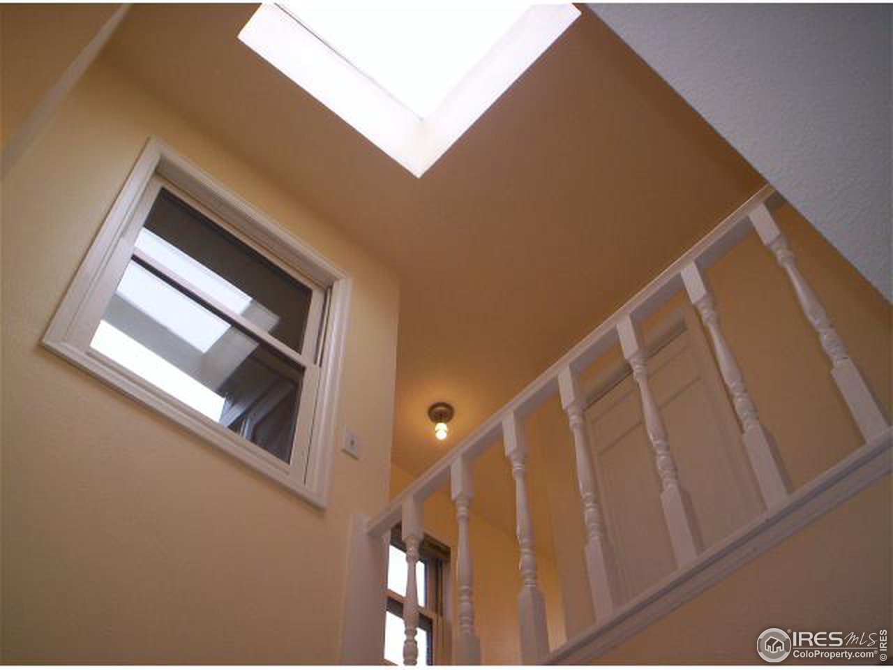 412 Pearl Street Boulder, CO 80302 - Photo 8 of 12 a view of stairs