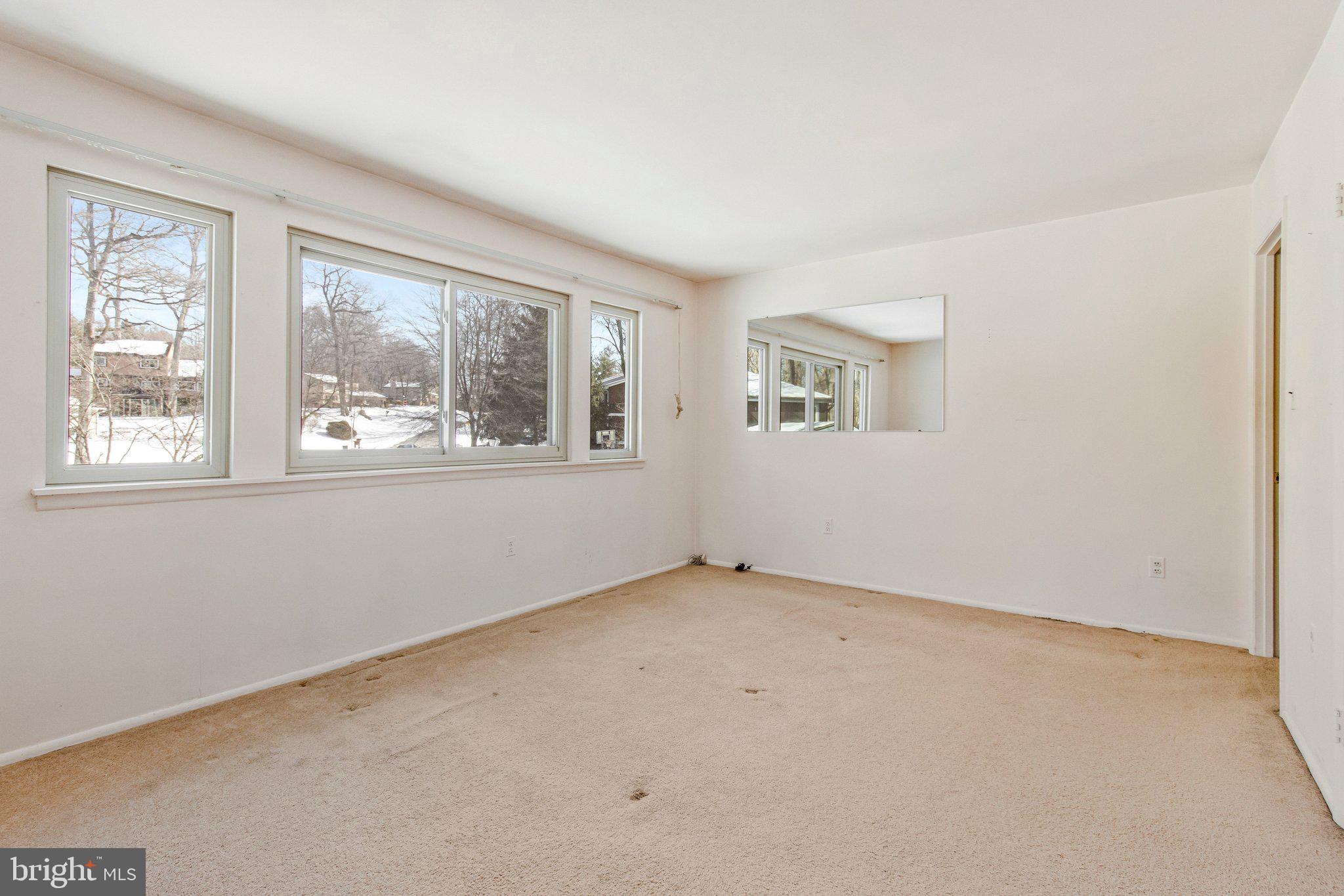 14816 Stonegate Terrace Silver Spring, MD 20905 - Photo 42 of 79