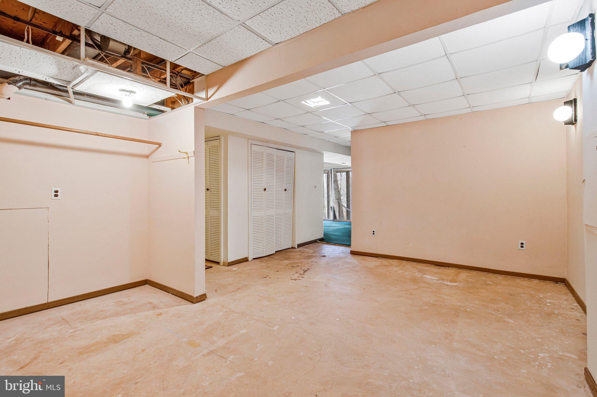 14816 Stonegate Terrace Silver Spring, MD 20905 - Photo 58 of 79 a view of an empty room