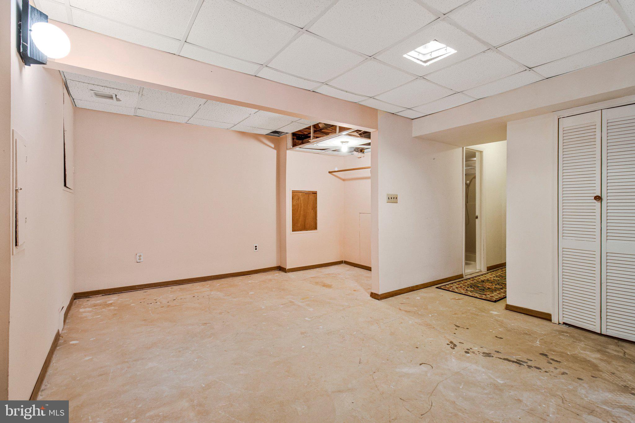 14816 Stonegate Terrace Silver Spring, MD 20905 - Photo 59 of 79