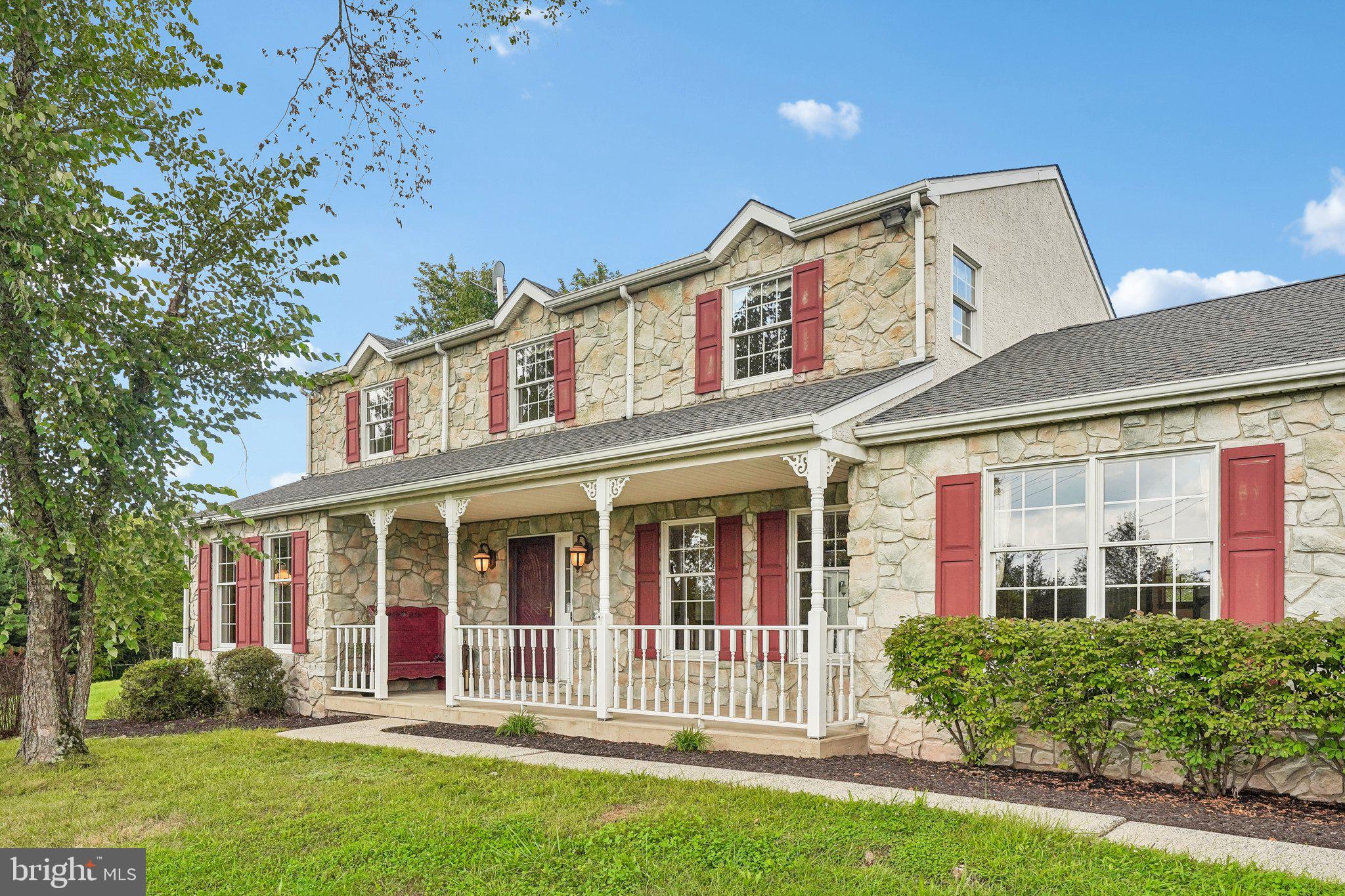 857 Heimbach Road Perkiomenville, PA 18074 - Photo 5 of 69 Gallery Image 5
