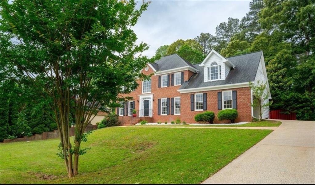 1200 Larson Lane Southwest Marietta, GA 30064 - Photo 2 of 29