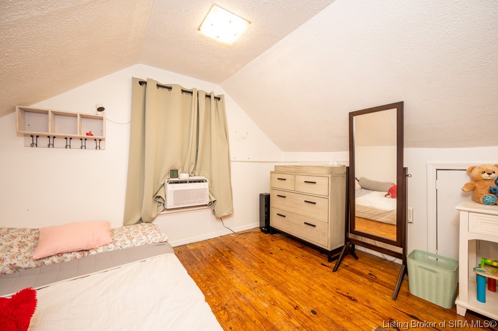 936 Valley View Road New Albany, IN 47150 - Photo 17 of 29 Gallery Image 17