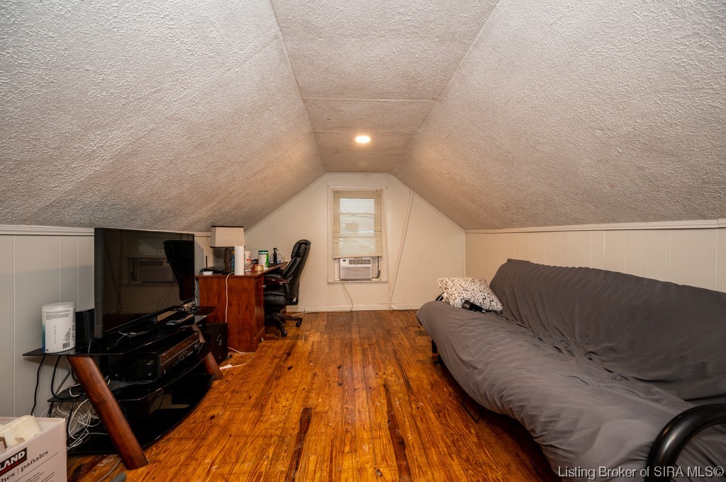 936 Valley View Road New Albany, IN 47150 - Photo 20 of 29 Gallery Image 20
