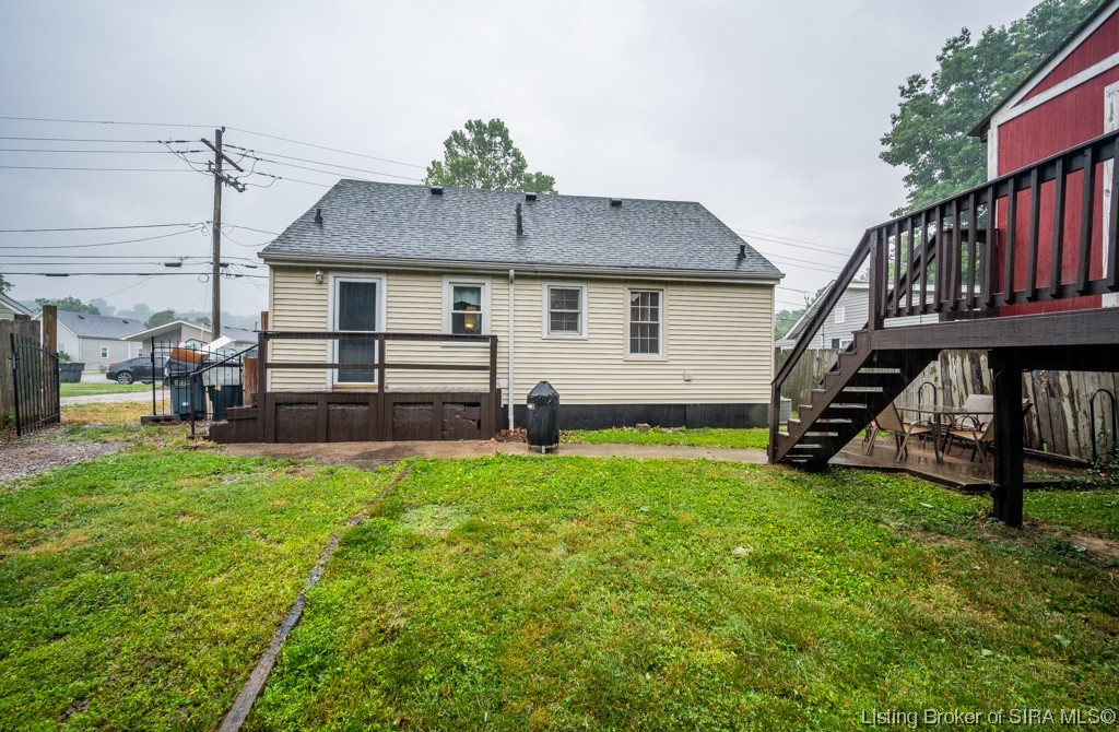 936 Valley View Road New Albany, IN 47150 - Photo 2 of 29 Gallery Image 2