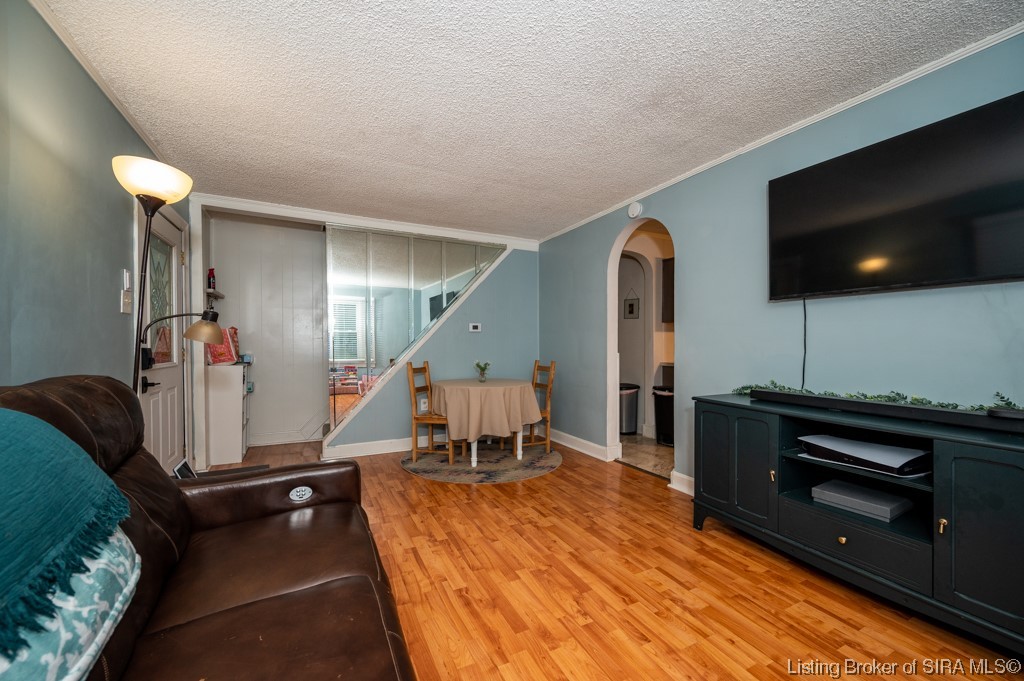 936 Valley View Road New Albany, IN 47150 - Photo 10 of 29 Gallery Image 10