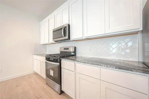 $2,175 | 1210 Via Del Corso Lane, Richmond, TX 77406