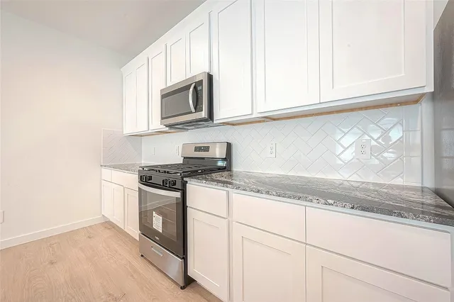 $2,175 | 1210 Via Del Corso Lane, Richmond, TX 77406