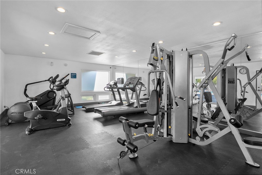 1550 Rimpau Avenue, Unit 52 Corona, CA 92881 - Photo 34 of 44 Gym
