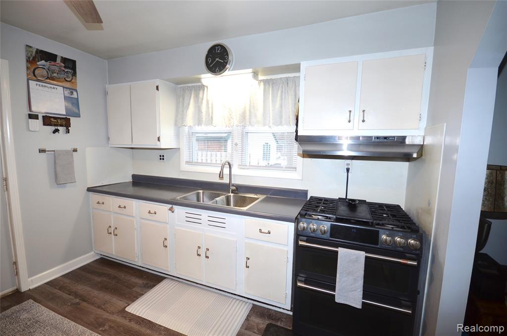 3310 Crooks Road Rochester, MI 48309 - Photo 14 of 35