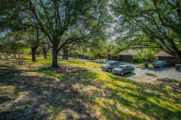 $1,495 | 2804 Stewart Drive, Unit 2804, Waco, TX 76708