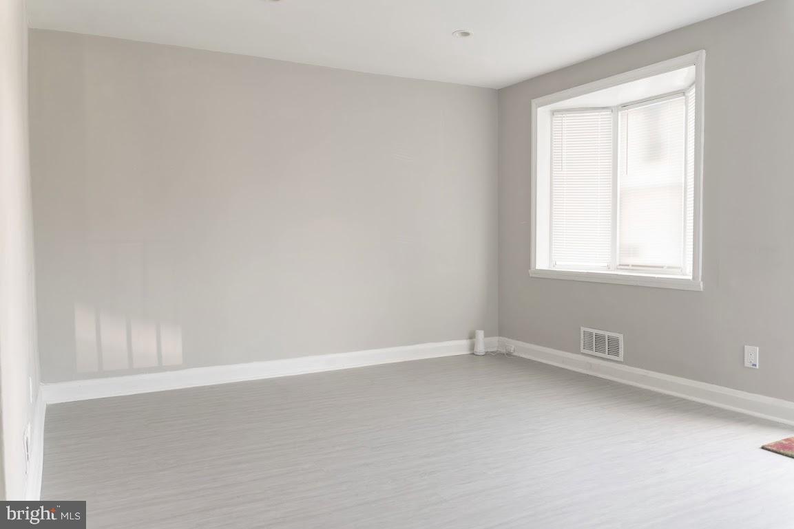 4008 Lyndale Avenue Baltimore, MD 21213 - Photo 4 of 21