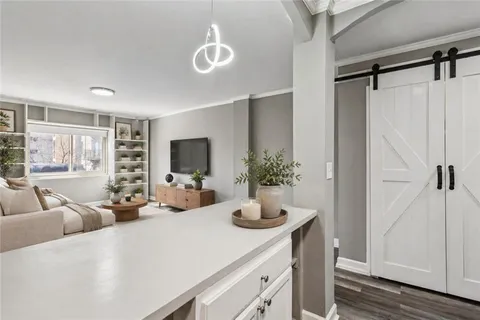 $182,500 | 2285 Peachtree Street Northeast, Unit 404, Atlanta, GA 30309