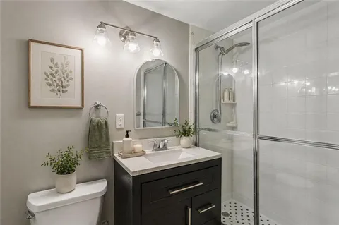 $182,500 | 2285 Peachtree Street Northeast, Unit 404, Atlanta, GA 30309
