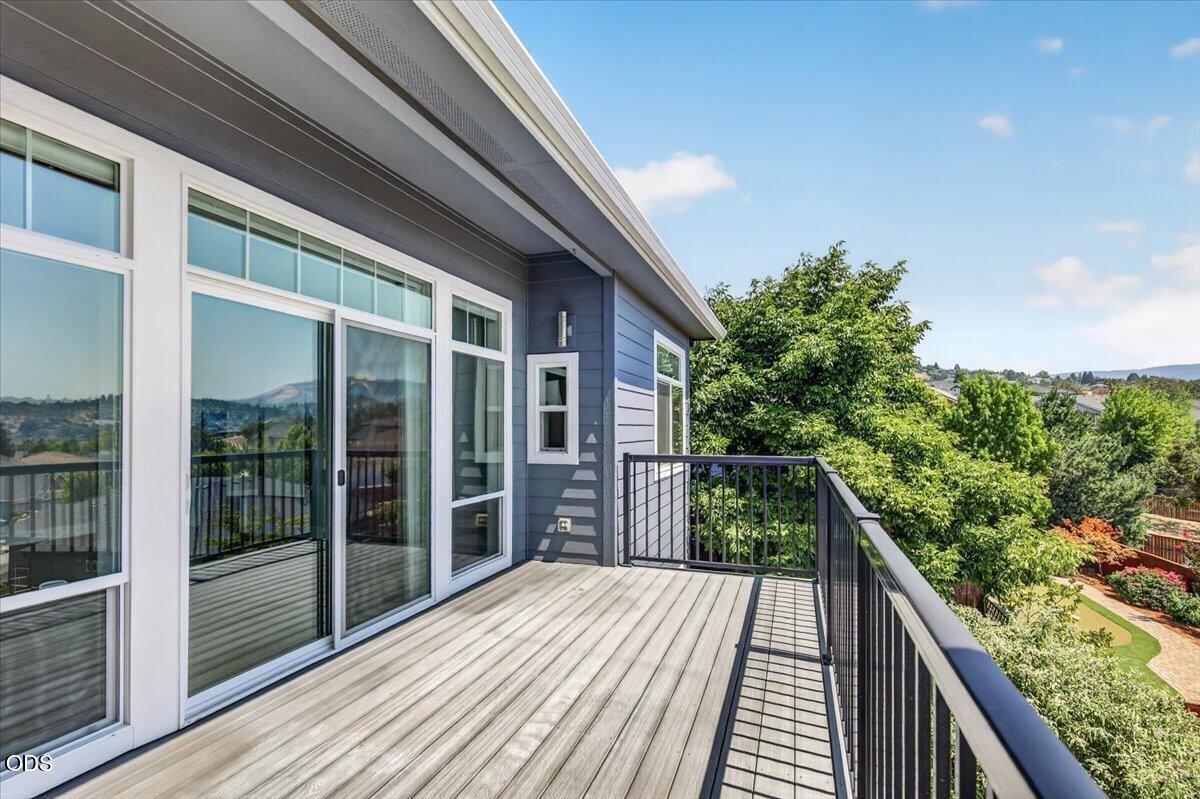 4200 Falcon Ridge Terrace Medford, OR 97504 - Photo 25 of 48 Gallery Image 25
