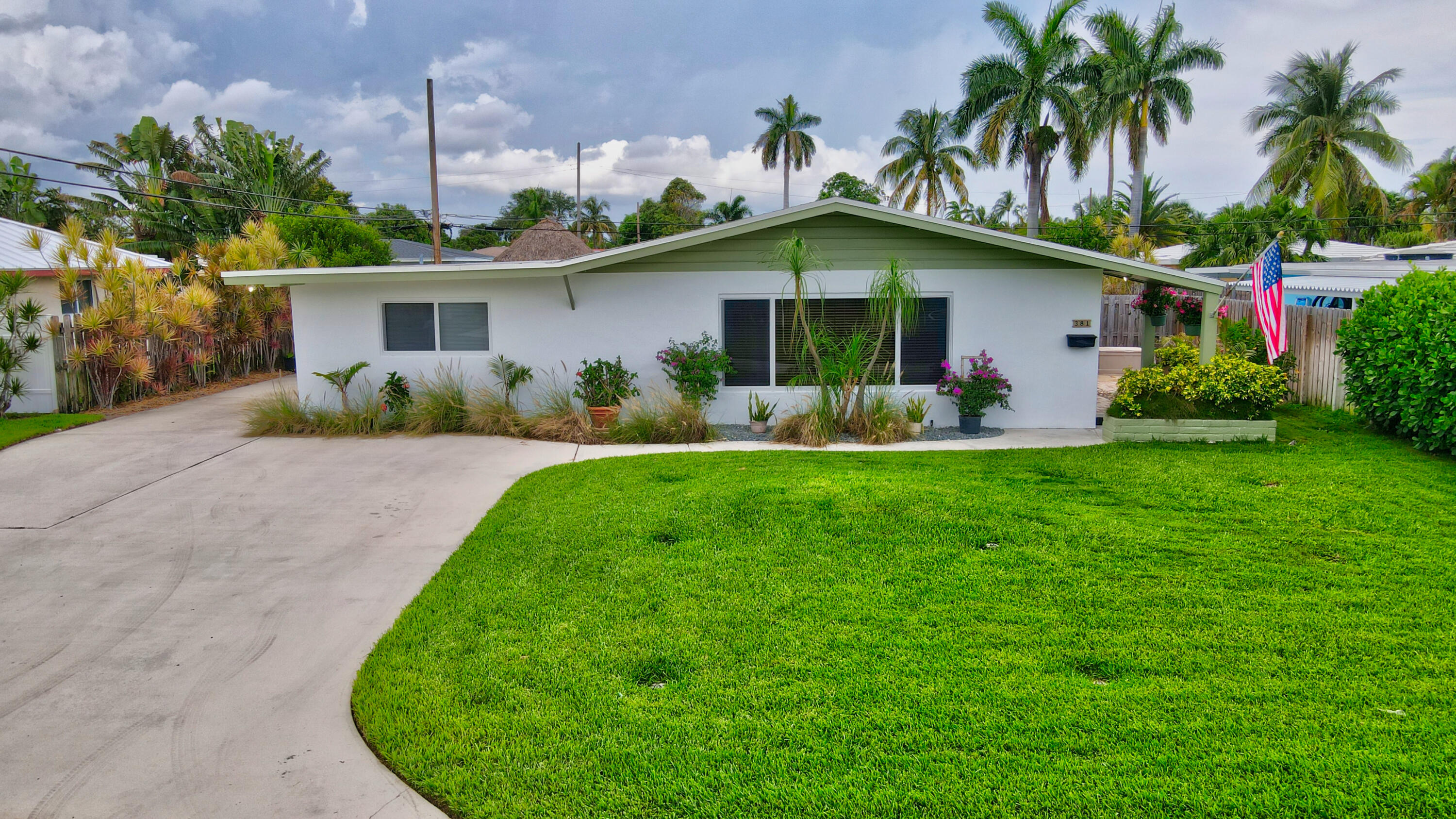 381 Northeast 28th Terrace Boca Raton, FL 33431 - Photo 1 of 56 Welcome to 381 NE 28th Terrace!