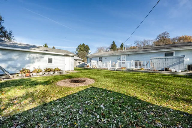 $259,000 | 4568 Wil-O-Paw Drive, Coloma, MI 49038